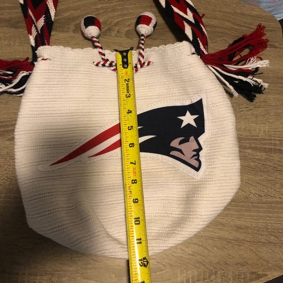 PATRIOTS/ Authentic handmade Wayuu bag/ White- Dark blue- red/ Size M. - Picture 5 of 6